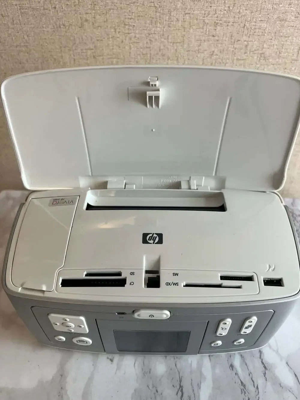 HP Photosmart 385 Compact Photo Printer